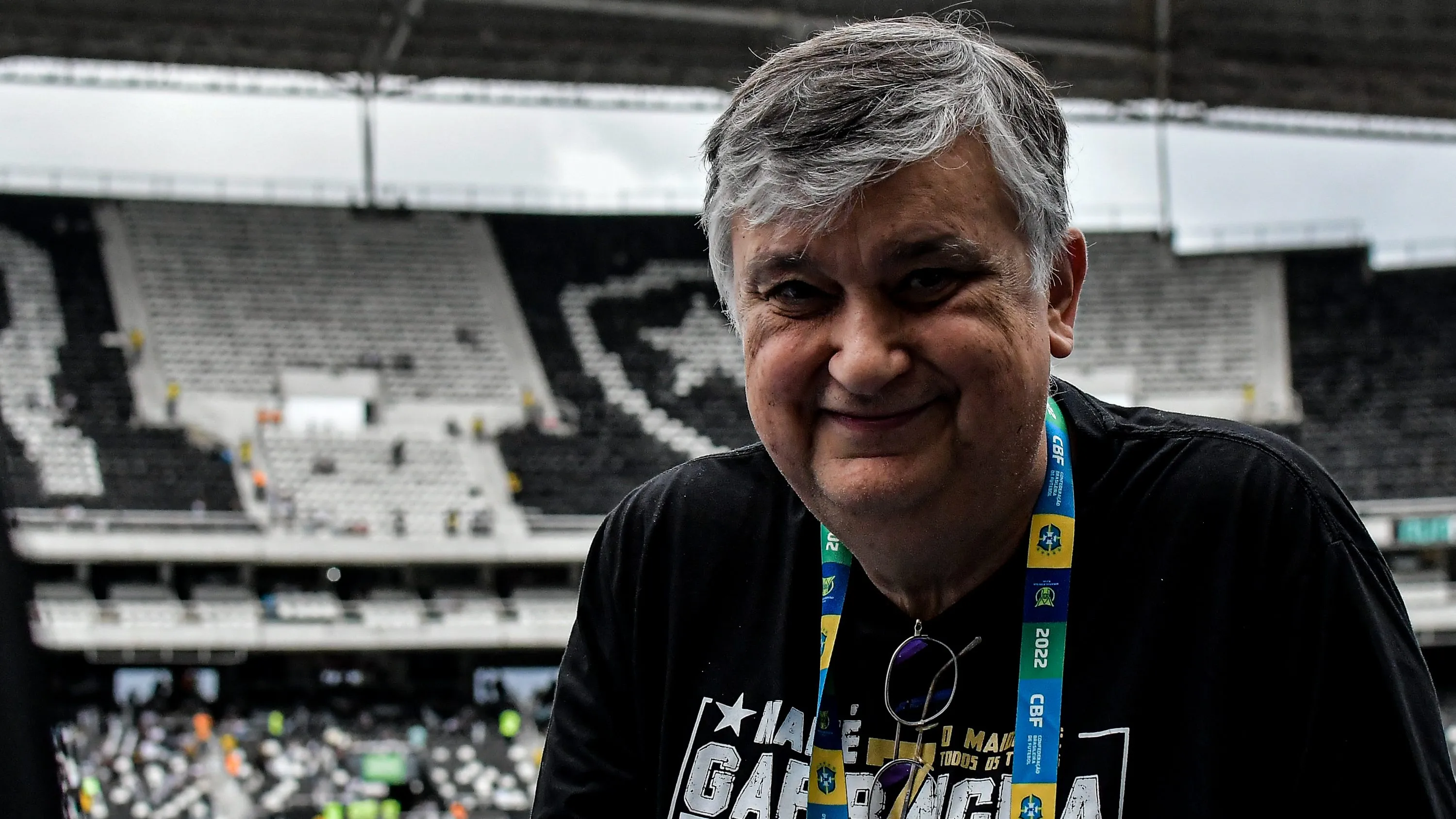 Durcesio Mello presidente do Botafogo antes da partida contra o Fluminense no estadio Engenhao pelo campeonato Brasileiro A 2022. Foto: Thiago Ribeiro/AGIF