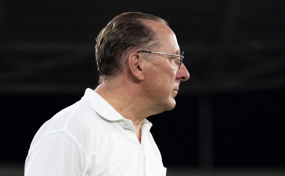 Clube social vota nulo para aporte que retirou transfer ban do Botafogo e causa momento de tensão