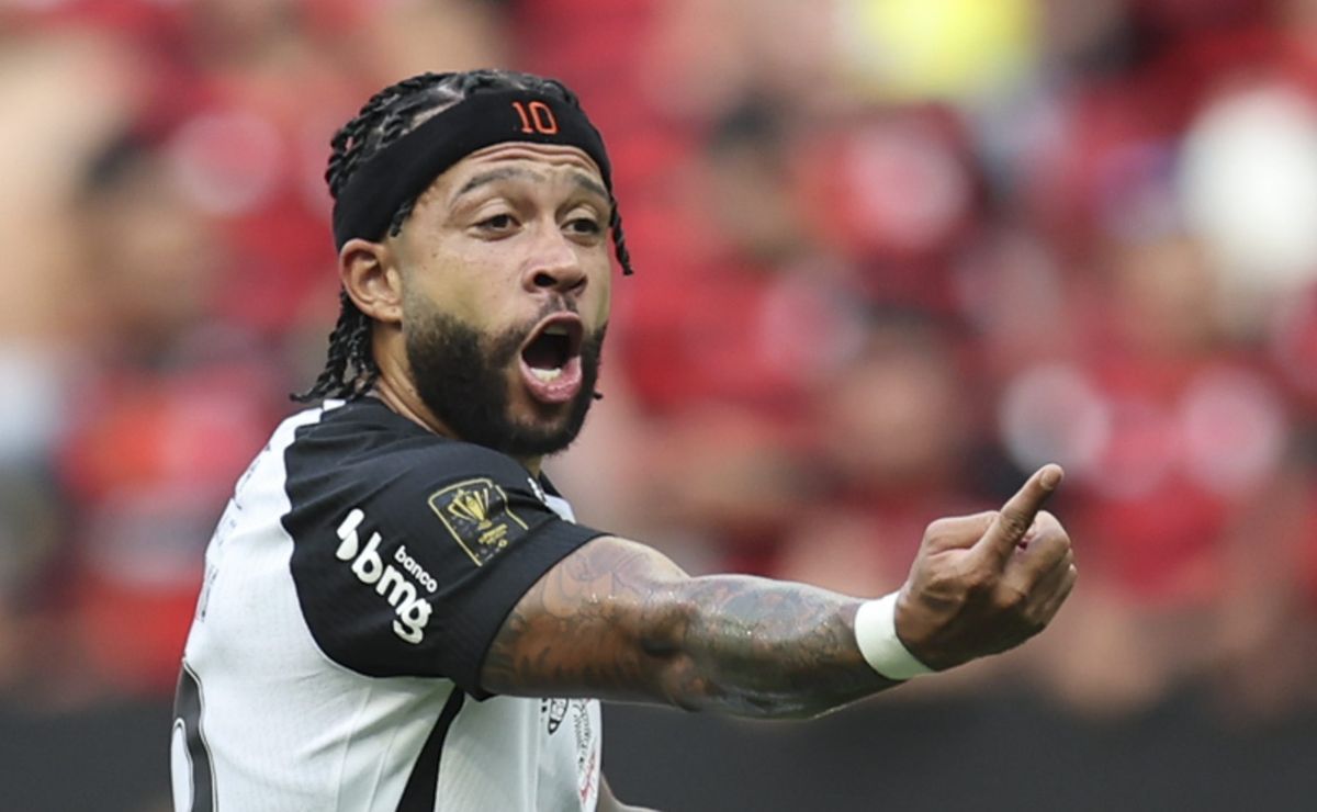 Depay descarta jogar em outro clube brasileiro e deve deixar o Corinthians após a Copa do Mundo