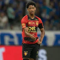 Botafogo vê Medina travar e mira Zé Lucas