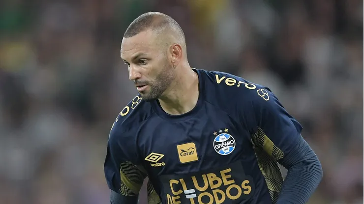 Weverton é titular do Grêmio atualmente.