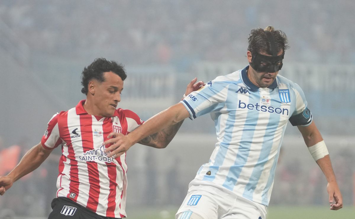 Contratação do volante Santiago Sosa pelo Santos é descartada por R$ 62 milhões, revela Lucas Musetti