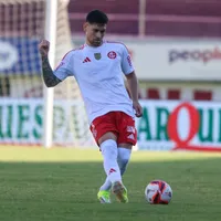 Villagra enfrenta adaptação no Inter