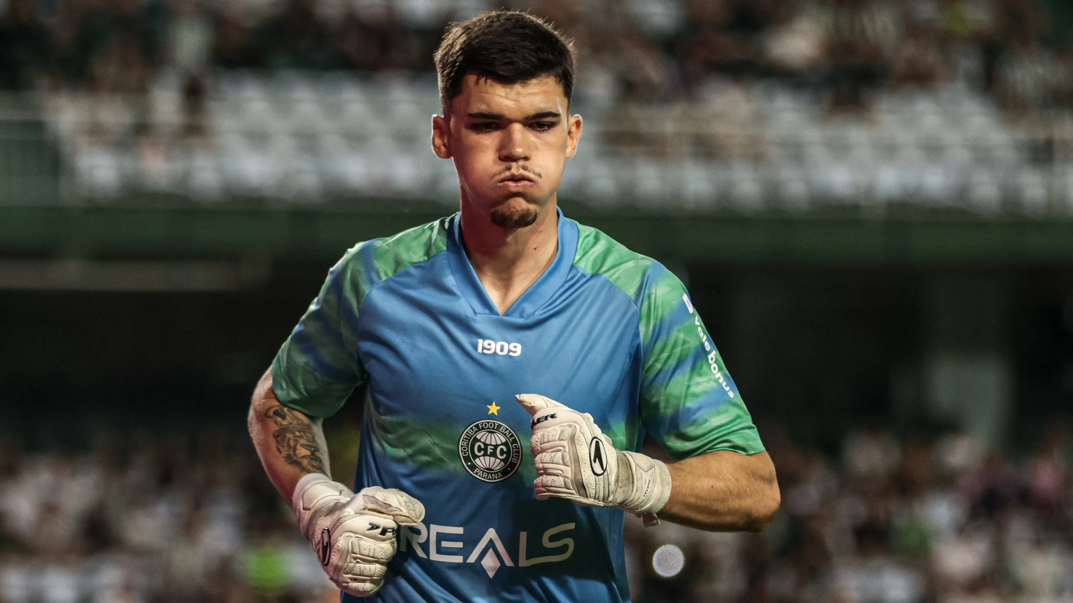 Pedro Morisco, goleiro do Coritiba