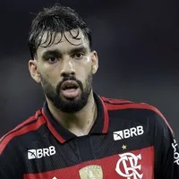 Nação se revolta com Filipe Luís por causa de Paquetá