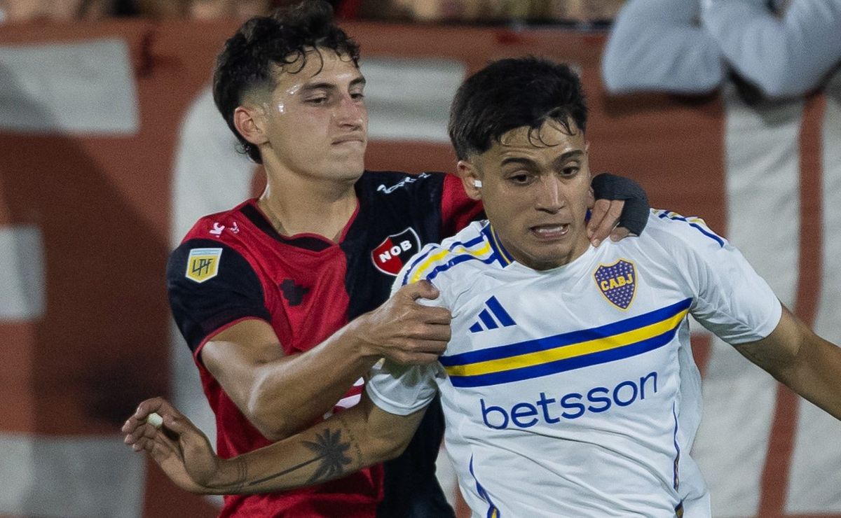 Atlético-MG tem negociações avançadas com Tomás Pérez para suprir carência após lesão de Alexsander