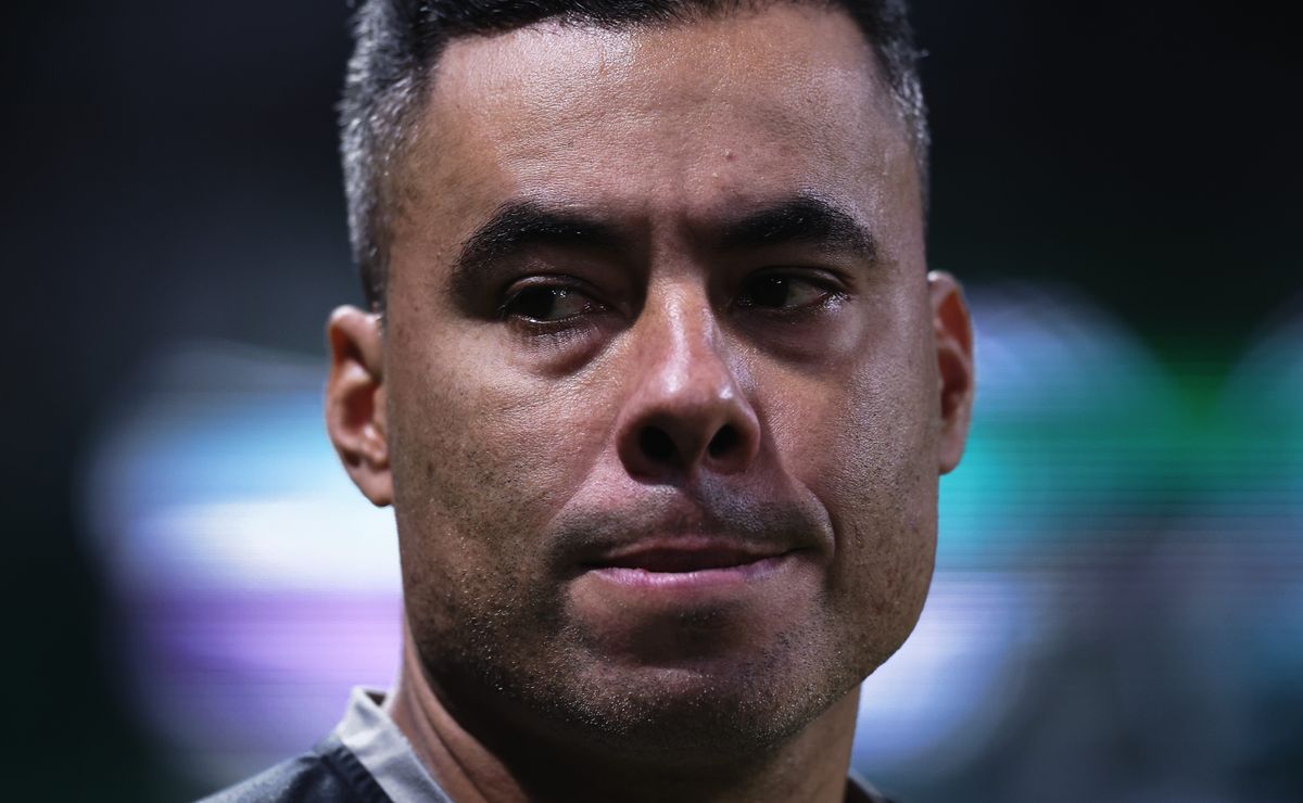 Jair Ventura fica revoltado após Flamengo vencer o Vitória: “Meu time jogou melhor e perdeu”