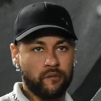 Neymar 'anuncia'' nova contratação do Santos