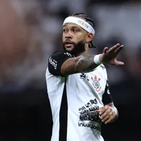 Shabab Al Ahli planeja nova investida por Memphis Depay