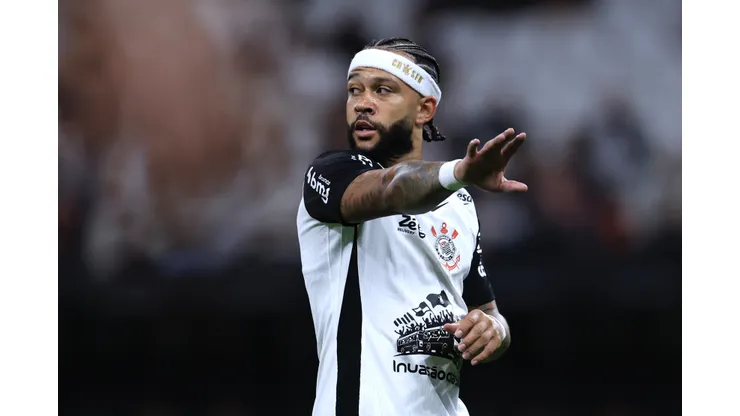 SP - SAO PAULO - 05/02/2026 - PAULISTA 2026, CORINTHIANS X CAPIVARIANO - Memphis Depay jogador do Corinthians durante partida contra o Capivariano no estadio Arena Corinthians pelo campeonato Paulista 2026. Foto: Marcello Zambrana/AGIF