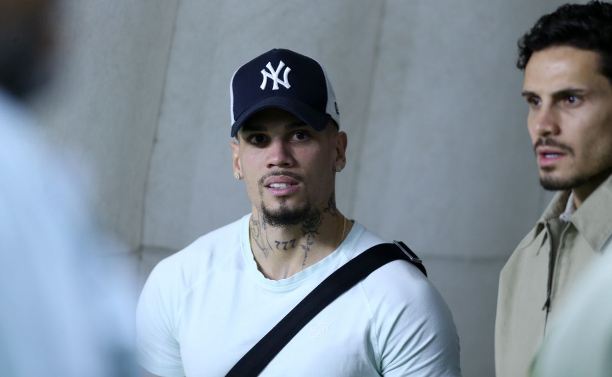 Palmeiras projeta volta de Paulinho em março e planeja rodízio de minutos visando auge no segundo semestre