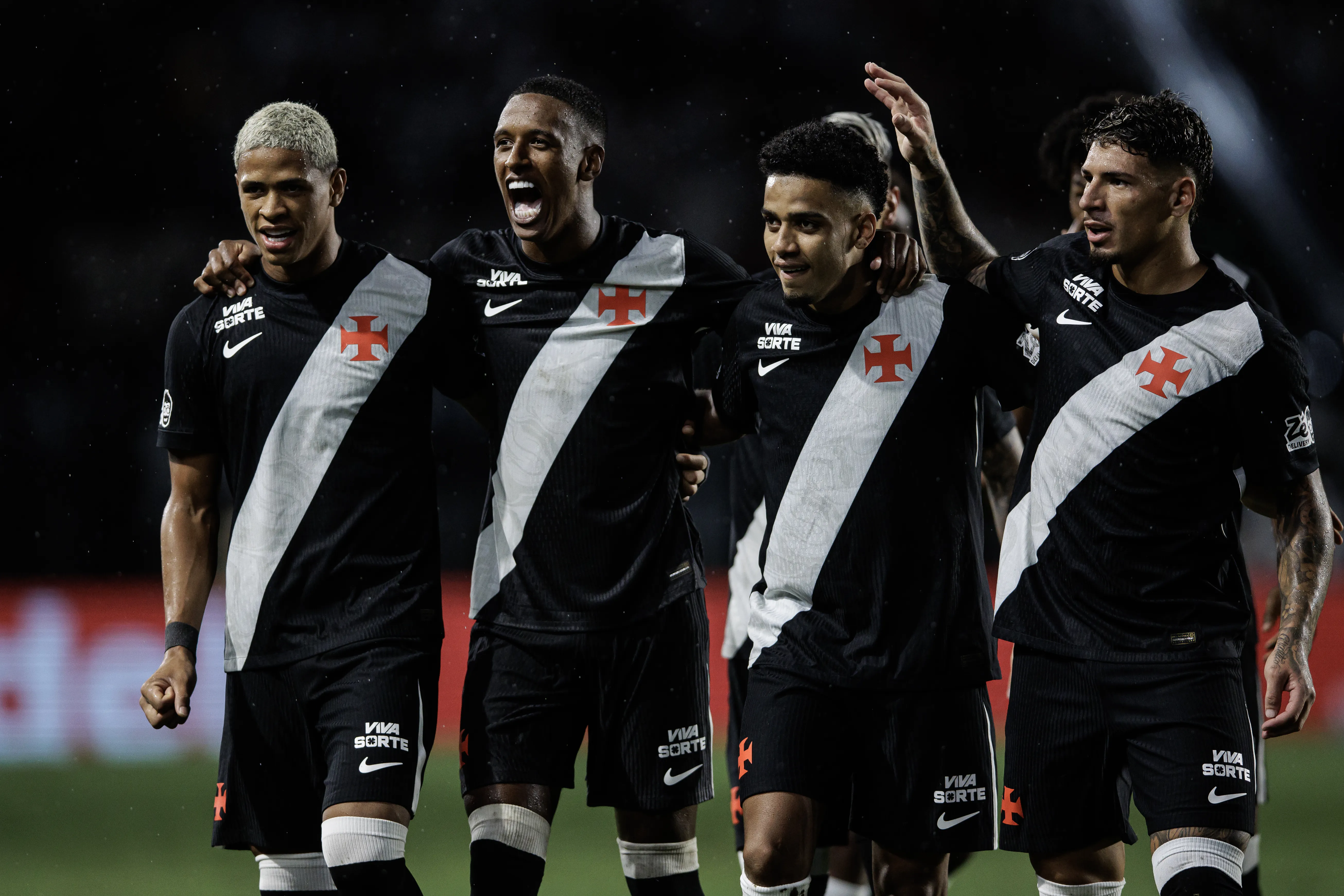 RJ – RIO DE JANEIRO – 08/02/2026 – CARIOCA 2026, VASCO X BOTAFOGO – Brenner jogador do Vasco comemora seu gol durante partida contra o Botafogo no estadio Sao Januario pelo campeonato Carioca 2026. Foto: Andre Mourao/AGIF