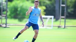 RS - FUTEBOL/ TREINO GREMIO 2025 - ESPORTES - Jogadores do Gremio realizam treino técnico durante a manha desta segunda-feira, no CT Luiz Carvalho, na preparação para a partida valida pelo Campeonato Brasileiro 2026. FOTO: LUCAS UEBEL/GREMIO FBPA
