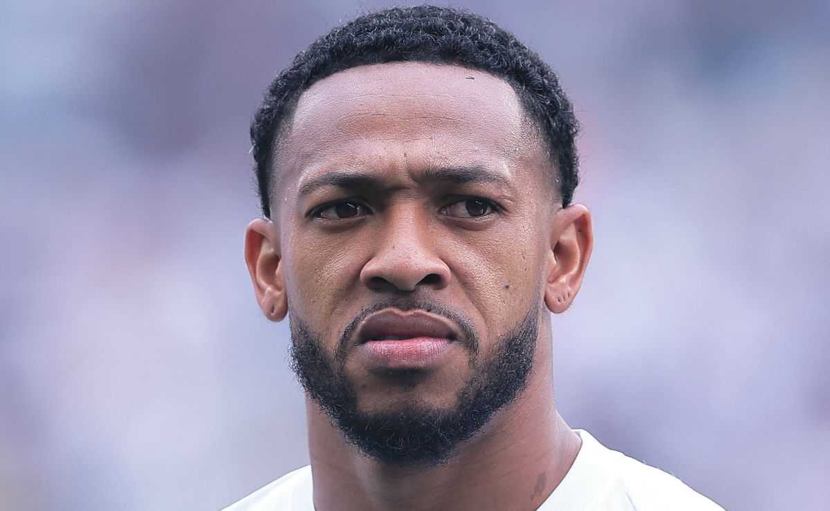 José Martínez contraria Corinthians e alega que sofreu lesão contra o Vasco, na final da Copa do Brasil