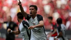 Gabriel Paulista ganha espaço no Corinthians e vira peça-chave antes de encarar o Bragantino - Mateus BonomiAGIF