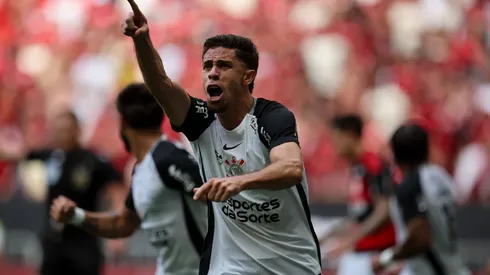 Gabriel Paulista ganha espaço no Corinthians e vira peça-chave antes de encarar o Bragantino – Mateus BonomiAGIF
