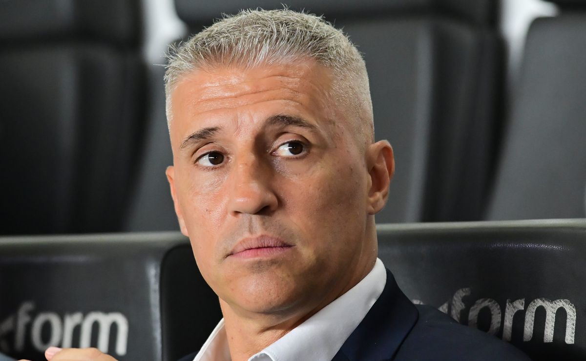 Situação precária no CT de Cotia irrita Hernán Crespo e acende alerta no São Paulo