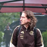 Filipe Luís vai apostar no Vitão para jogo contra o Botafogo