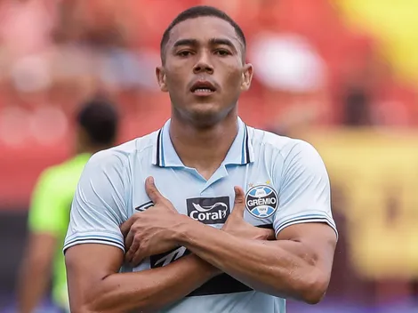 Carlos Vinícius confirma contato feito para jogar pelo Corinthians