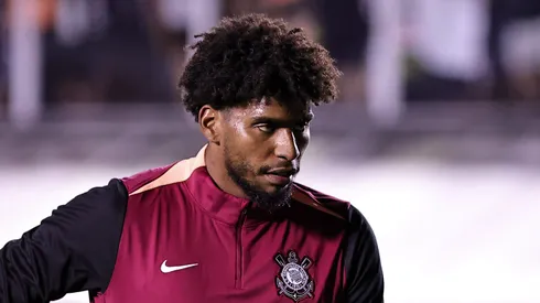 Hugo Souza, goleiro do Corinthians  
