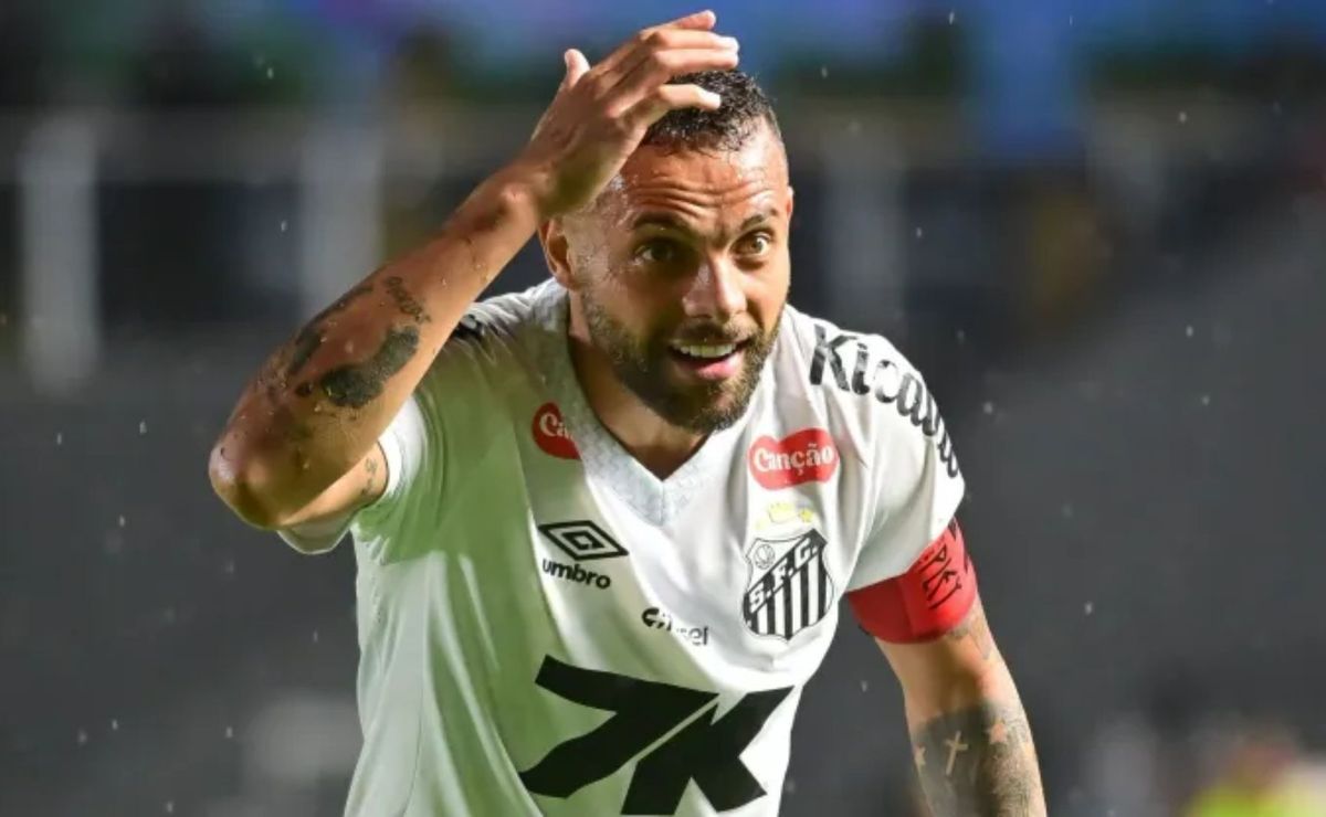 Guilherme não esquece o Santos, manda recado e se declara: “Sempre no meu coração”