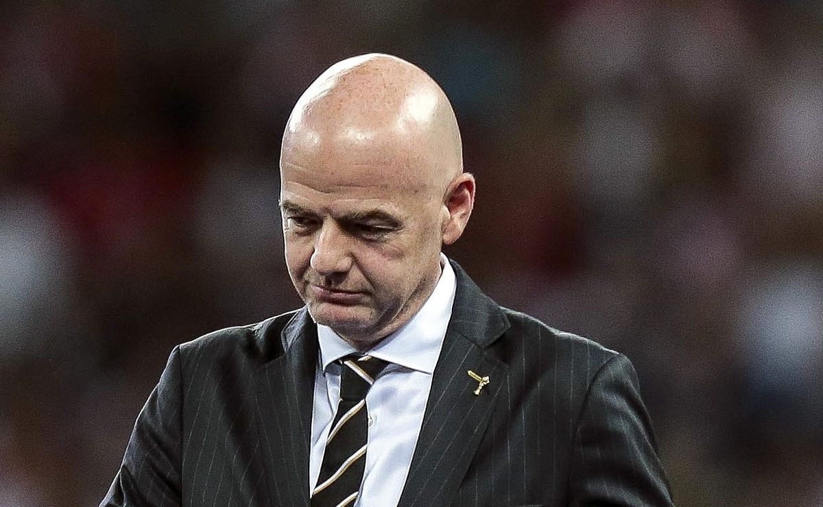 FIFA barra negócio no Palmeiras pelo atacante Sorriso e causa saída de Vitinho em definitivo