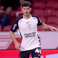 Após lesão, Hugo é operado e inicia recuperação no Corinthians