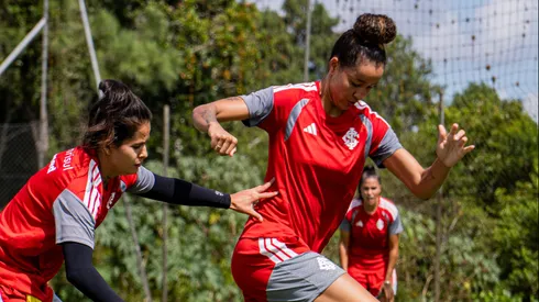 CBF altera jogo das Gurias Coloradas – Foto: Lara Vantzen / Sport Club Internacional

