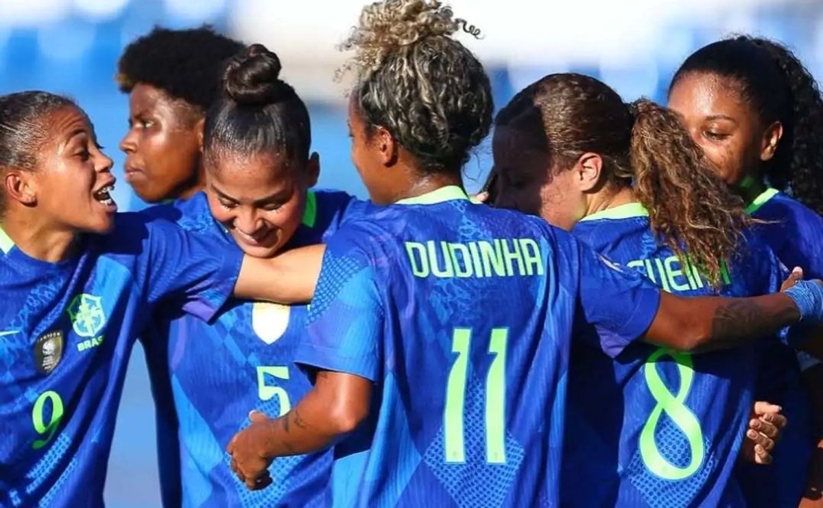 Brasil goleia o Peru, mantém liderança e garante classificação no Sul-Americano Sub-20 Feminino