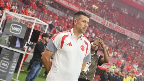 Pezzolano, técnico do Inter em partida pelo campeonato brasileiro (Foto: Ricardo Duarte / Internacional)