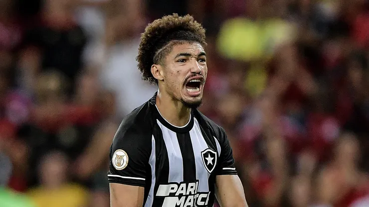Adryelson no Botafogo. Foto: Thiago Ribeiro/AGIF