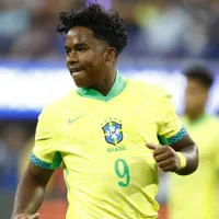 Camisa 9 da seleção brasileira: Endrick trava luta contra nomes do Brasileirão
