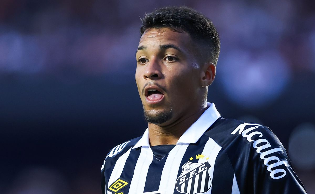 Palmeiras avalia Marcos Leonardo do Al-Hilal, mas descarta investida agora após ausência que agitou mercado