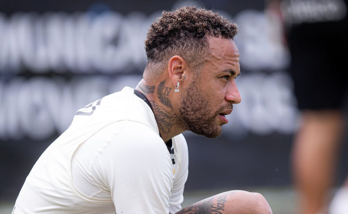 Santos toma decisão envolvendo Neymar e tem missão para ter retorno do camisa 10 sem grande pressão