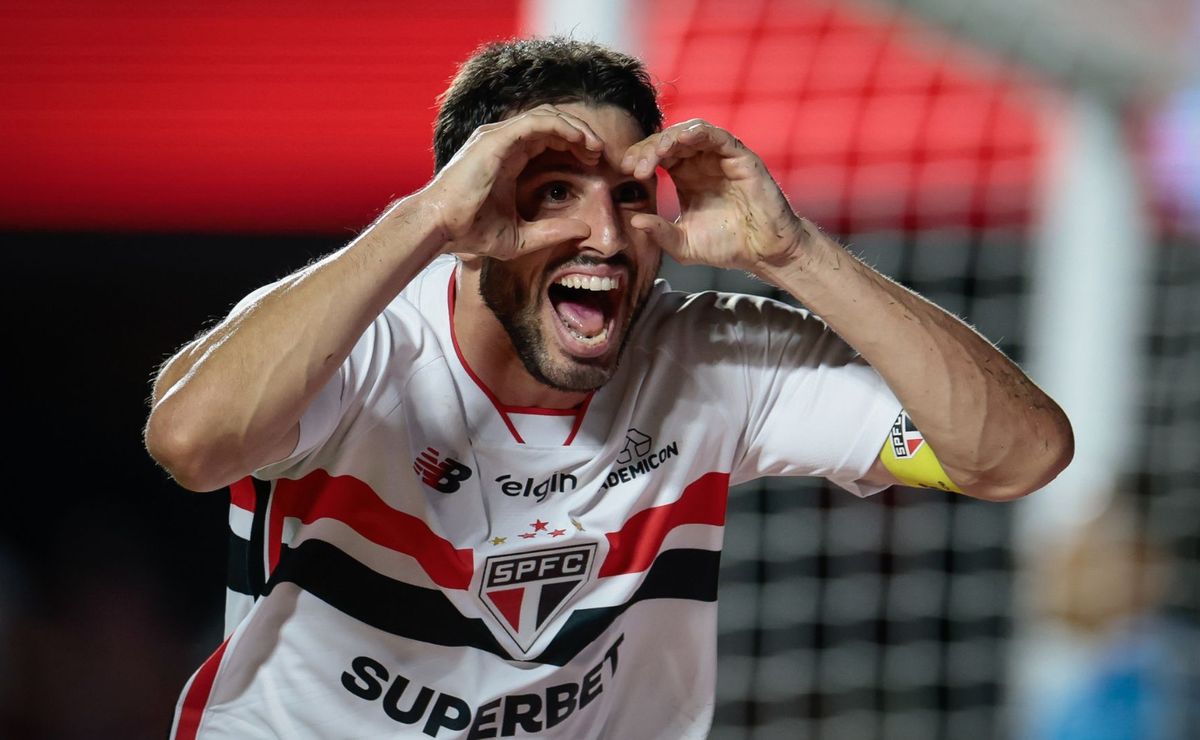 São Paulo estreia novo uniforme com vitória e reforça tradição positiva em lançamentos