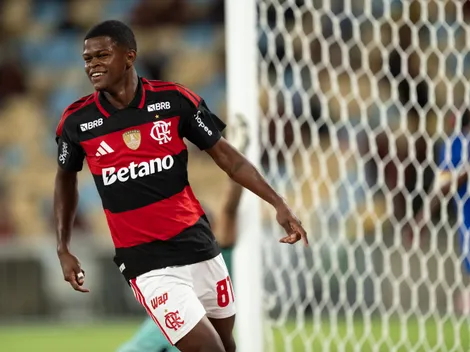 Flamengo quer aproveitar mais Douglas Telles