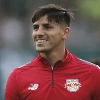 Quinteros responde sobre possível saída de Lomónaco para o Atlético