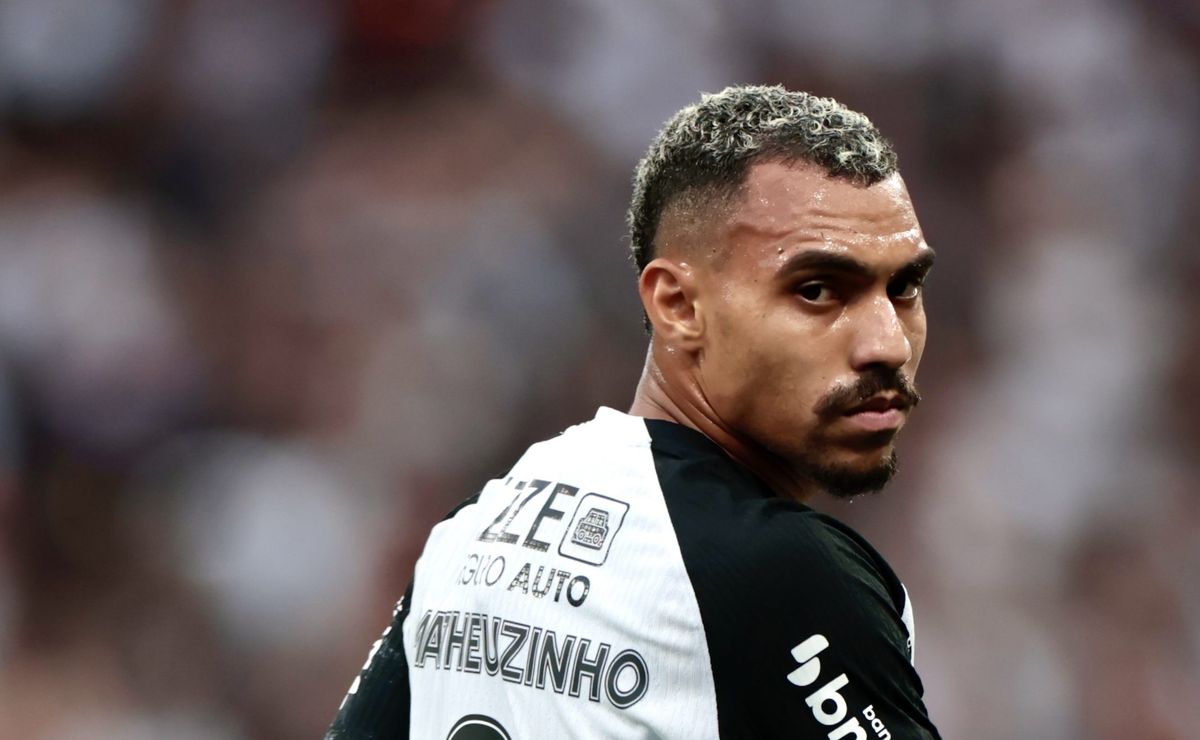 Matheuzinho vê o Corinthians em evolução e projeta duelo com Bragantino: “Temos que seguir o nosso plano”
