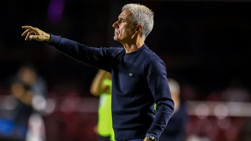 Luís Castro amargou mais umr esultado negativo
