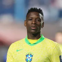 Palmeiras entra na briga com Fla por Luiz Henrique