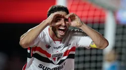 Calleri jogador do Sao Paulo comemora seu gol durante partida contra o Gremio no estadio Morumbi pelo campeonato Brasileiro A 2026. Foto: Marcello Zambrana/AGIF