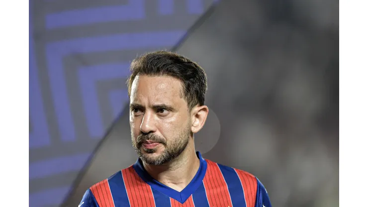 RJ - RIO DE JANEIRO - 11/02/2026 - BRASILEIRO A 2026, VASCO X BAHIA - Everton Ribeiro jogador do Bahia durante partida contra o Vasco no estadio Sao Januario pelo campeonato Brasileiro A 2026. Foto: Thiago Ribeiro/AGIF