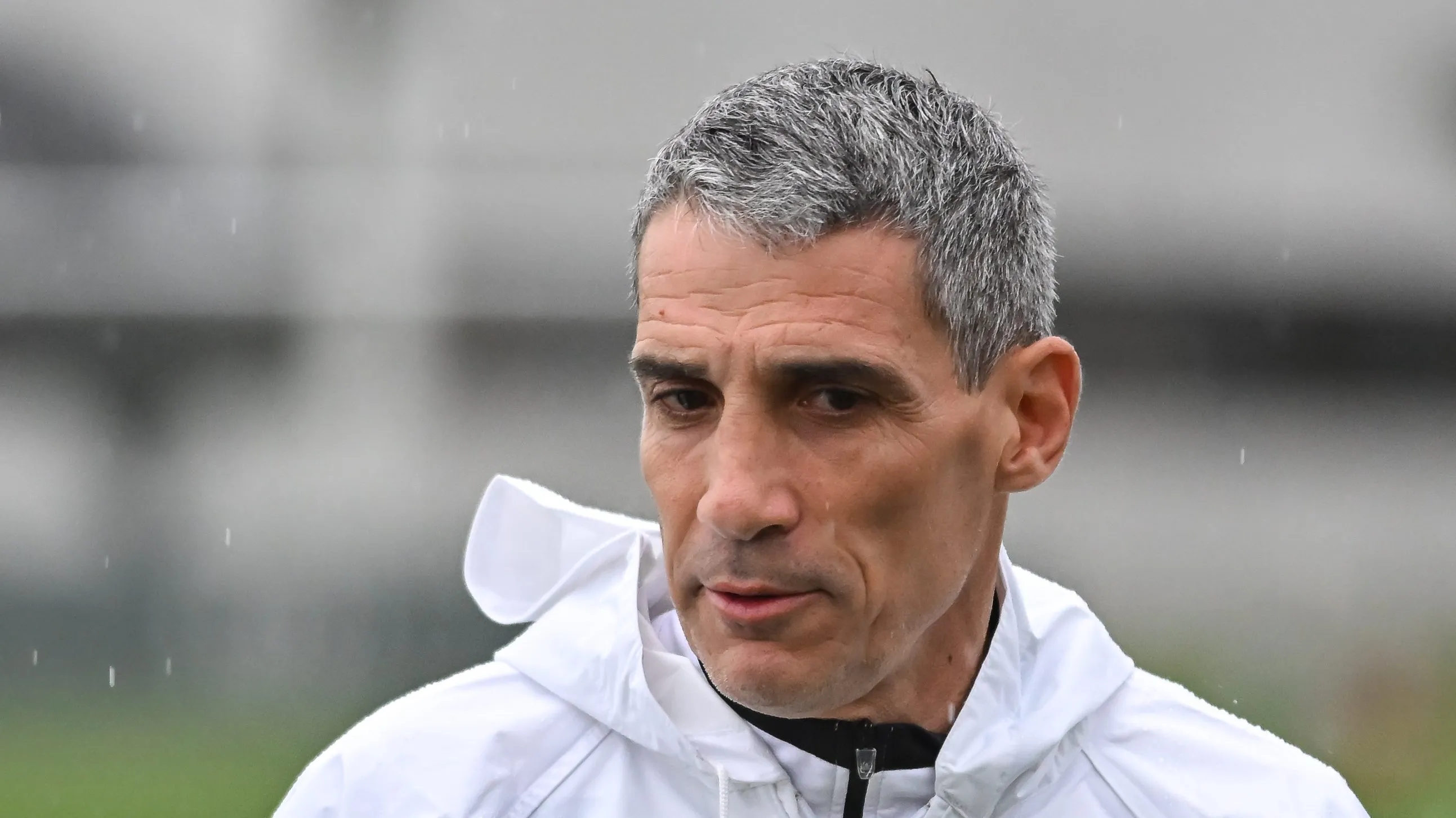 Foto: Jota Erre/AGIF – Contratação do volante do Racing depende do aval de Vojvoda.