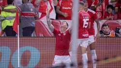 Ronaldo, jogador do Internacional, comemora seu gol durante partida contra o Palmeiras no estadio Beira-Rio pelo campeonato Brasileiro A 2026. Foto: Maxi Franzoi/AGIF