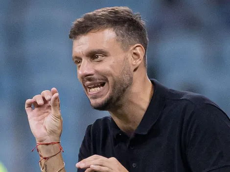 Botafogo ouve cobrança pública de Anselmi sobre a necessidade urgente de contratar