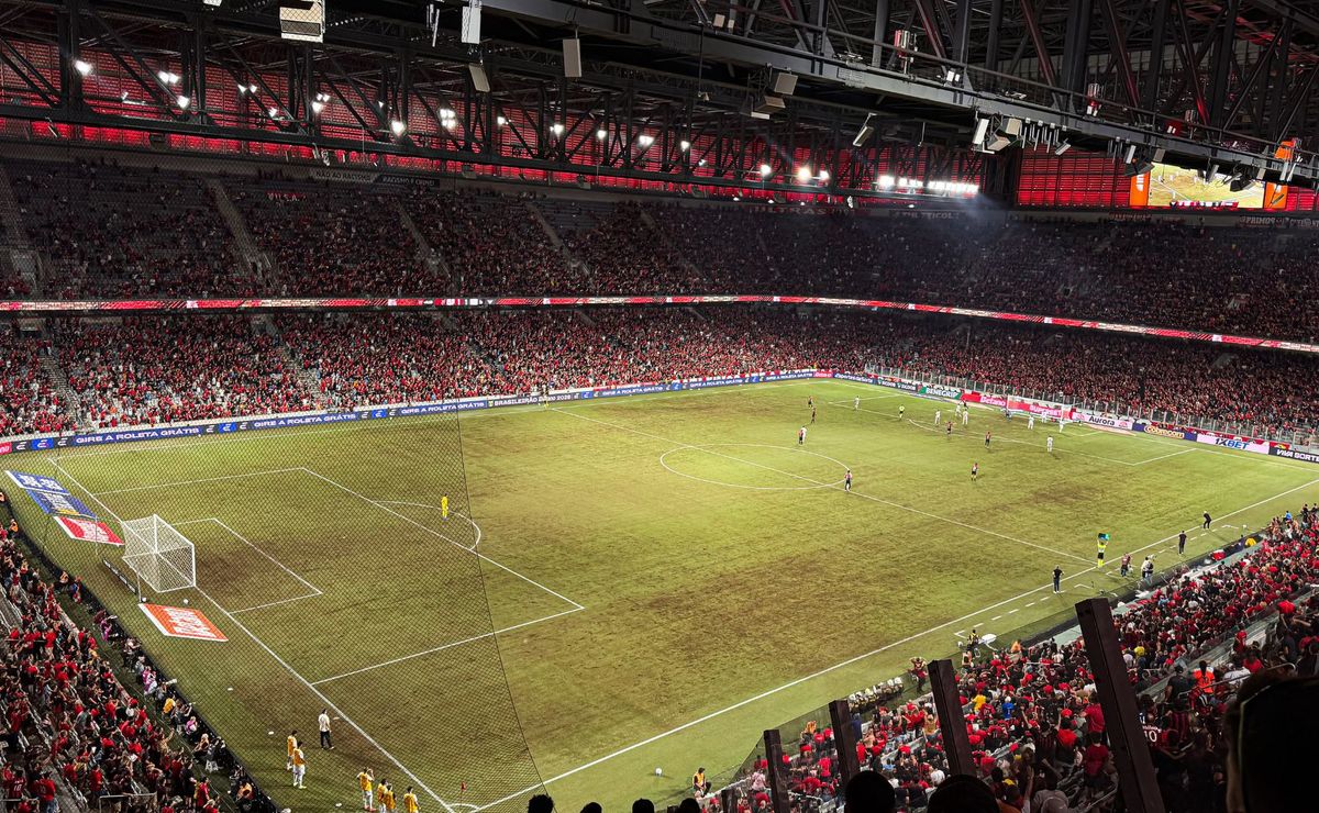 Tabu no sintético se prolonga e expõe dificuldade recorrente do Santos fora de casa