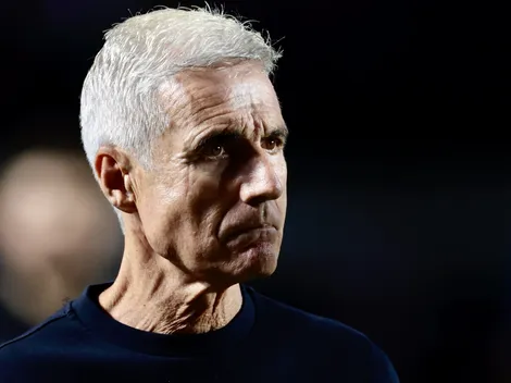 Luís Castro perde a paciência com João Pedro, Edenilson e Wagner Leonardo