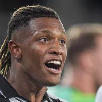 Flamengo aprova contratação de Danilo