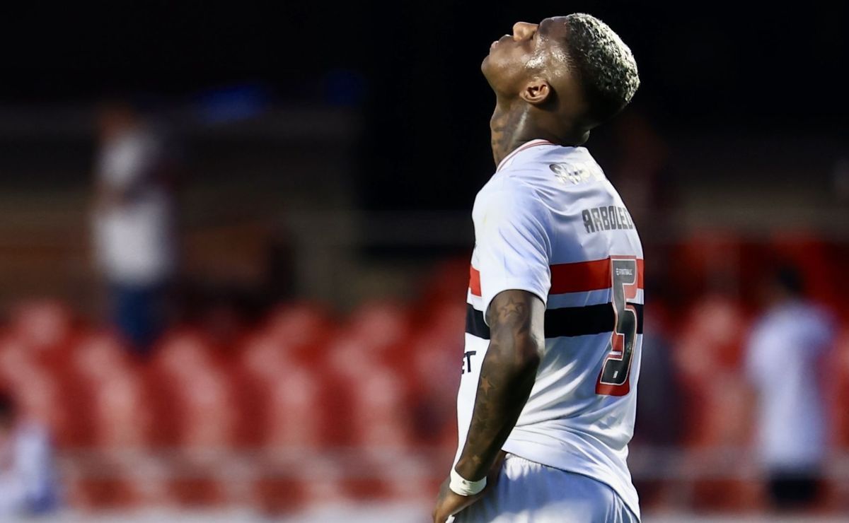 Arboleda segue no Equador e não tem previsão de retorno no São Paulo