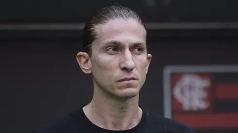 Filipe Luís no comando do Flamengo.